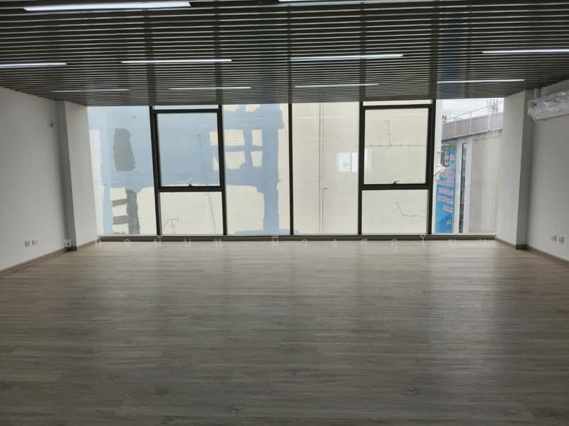 สำนักงานให้เช่า 60-138 ตรม. MRT สุทธิสาร, Bangkok, รัชดาภิเษก, Samsen Nok, Huai Khwang, Bangkok, , 90 sqm, Office Space For Rent, by Chanitnun Mewongukote, 500158198 - DDproperty.com
