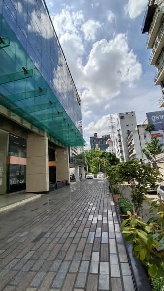 สำนักงานให้เช่า 60-138 ตรม. MRT สุทธิสาร, กรุงเทพ, รัชดาภิเษก, สามเสนนอก, ห้วยขวาง, กรุงเทพ, 90 ตร.ม., สำนักงาน ให้เช่า, โดย ชนิจนันท์ มีวงศ์อุโฆษ, 500158198 - DDproperty.com