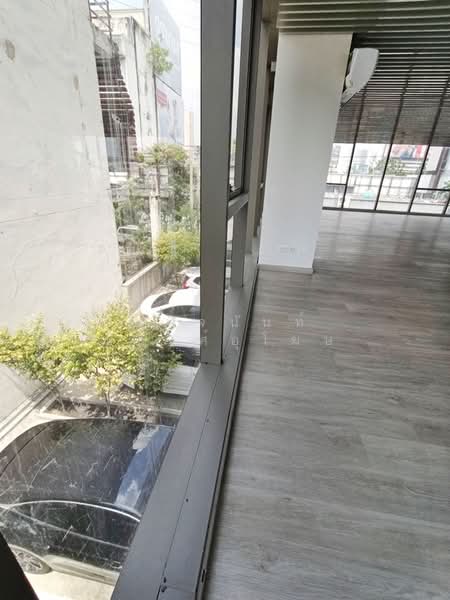 For Rent - สำนักงานให้เช่า 60-138 ตรม. MRT สุทธิสาร, Bangkok