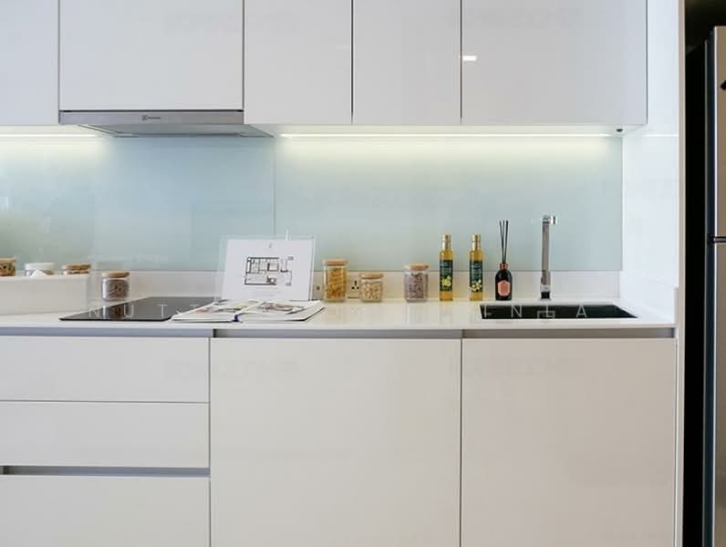 Hyde Sukhumvit 11, Bangkok, 11 Soi Sukhumvit 11, Khlongtoei Nua, Watthana, Bangkok, 1 Bedroom, 35 sqm, Condo For Sale, by Nuttharom Linla , 500158239 - DDproperty.com