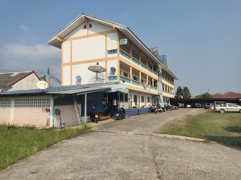 ธุรกิจเสือนอนกิน กำไรเน้นๆ ปีละ 762,000 !!! ขาย อพาร์ทเม้นท์ 3 ชั้น 30 ห้อง พื้นที่กว้าง 2 ไร่กว่า, ชลบุรี, บึง, ศรีราชา, ชลบุรี, 990 ตร.ม., ตึกแถว-อาคารพาณิชย์ ขาย, โดย ท๊อป, 500158242 - DDproperty.com