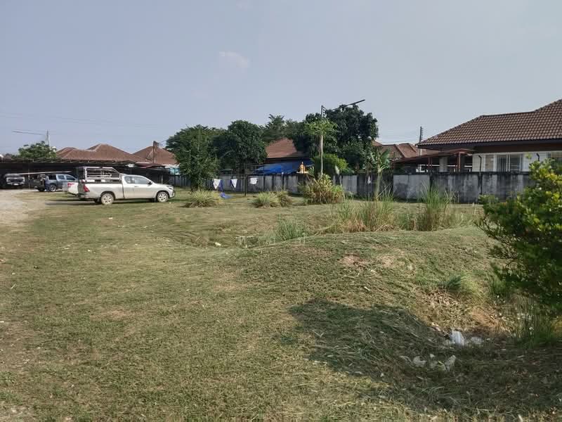 ธุรกิจเสือนอนกิน กำไรเน้นๆ ปีละ 762,000 !!! ขาย อพาร์ทเม้นท์ 3 ชั้น 30 ห้อง พื้นที่กว้าง 2 ไร่กว่า, Chon Buri (Pattaya), Bueng, Si Racha, Chon Buri (Pattaya), , 990 sqm, Shophouse For Sale, by ท๊อป, 500158242 - DDproperty.com