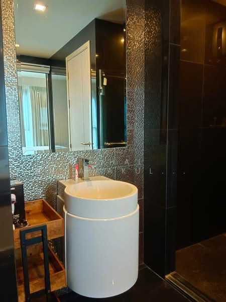 Rhythm Sukhumvit 36-38, Bangkok, 55 Soi Sukhumvit 36, Sukhumvit Road, Phra Kanong, Khlong Toei, Bangkok, 1 Bedroom, 49 sqm, Condo For Rent, by Vichai Annavakulthorn, 500158250 - DDproperty.com