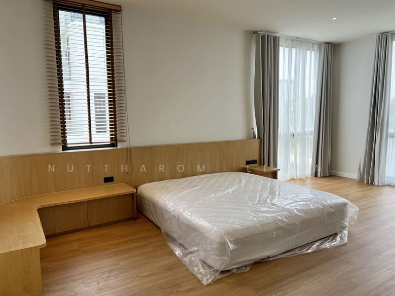 Demi Sathu 49, Bangkok, Sathupradit 49 Bang Pong pang, Bang Pong Pang, Yan Nawa, Bangkok, 3 Bedrooms, 300 sqm, Townhouse For Sale, by Nuttharom  Linla , 500158254 - DDproperty.com