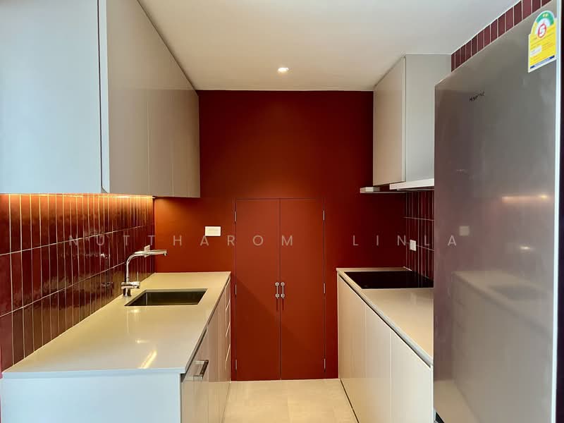 Demi Sathu 49, Bangkok, Sathupradit 49 Bang Pong pang, Bang Pong Pang, Yan Nawa, Bangkok, 3 Bedrooms, 300 sqm, Townhouse For Sale, by Nuttharom  Linla , 500158254 - DDproperty.com