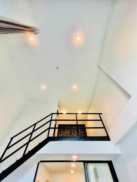 The Collect Ratchada 32, Bangkok, Soi Ratchadaphisek 36, Chan Kasem, Chatuchak, Bangkok, 1 Bedroom, 50 sqm, Condo For Sale, by Thanapat Sriguruwal, 500158259 - DDproperty.com