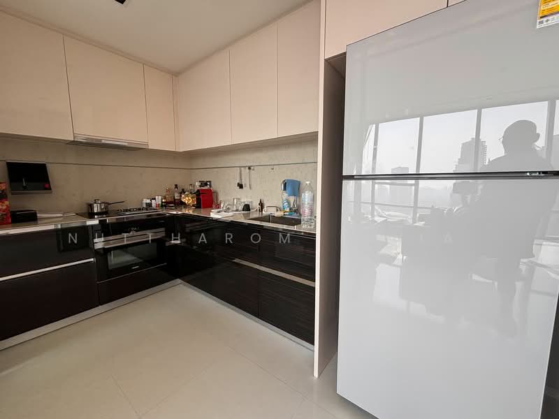 The Bangkok Sathorn : เดอะ แบงค็อก สาทร, กรุงเทพ, 111 ถนนสาทรใต้, ยานนาวา, สาทร, กรุงเทพ, 119 ตร.ม., คอนโด ขาย, โดย Nuttharom Linla , 500158266 - DDproperty.com