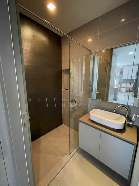 M Silom, Bangkok, 26 Narathiwas Ratchanakarin Road, Suriyawong, Bang Rak, Bangkok, 2 Bedrooms, 80 sqm, Condo For Sale, by Nuttharom  Linla , 500158284 - DDproperty.com