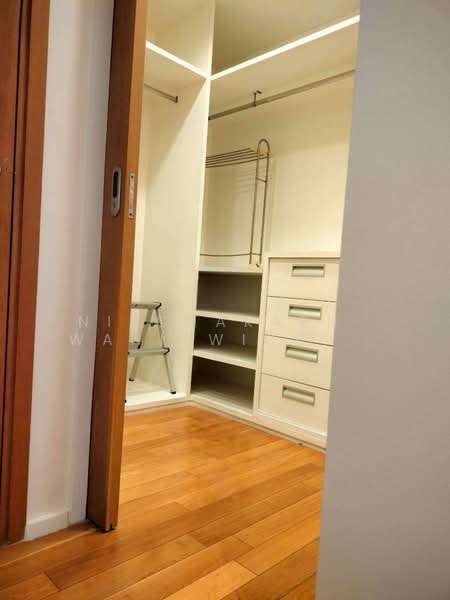 The Emporio Place, Bangkok, 93 Soi Sukhumvit 24, Sukhumvit Road, Khong Tan, Khlong Toei, Bangkok, 2 Bedrooms, 107 sqm, Condo For Rent, by Nitchakarn  Wanitwichakornkit , 500158286 - DDproperty.com