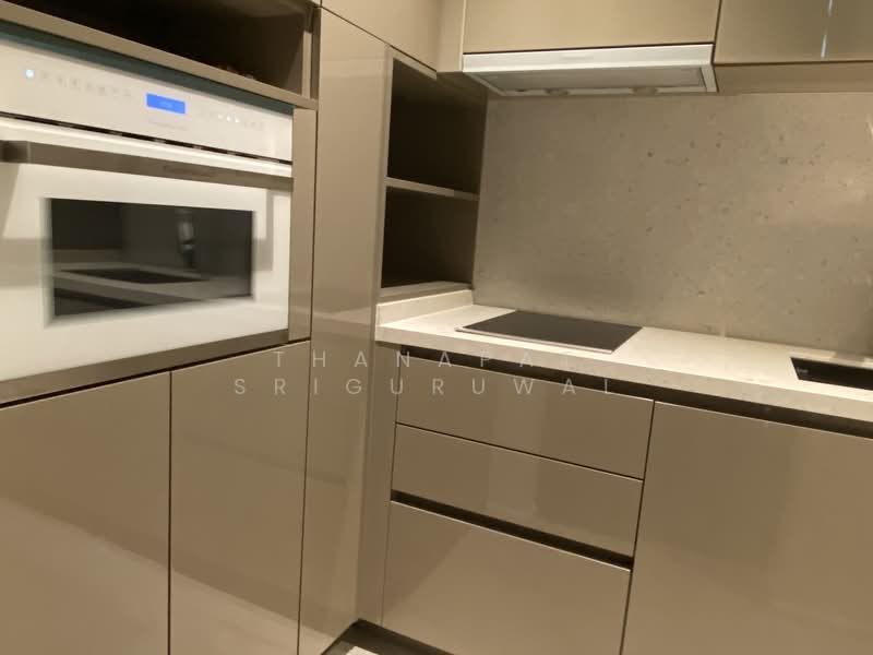 The Diplomat 39, Bangkok, 18 Soi Sukhumvit 39, Sukhumvit Road, Khlong Tan Nua, Watthana, Bangkok, 1 Bedroom, 53 sqm, Condo For Sale, by Thanapat Sriguruwal, 500158291 - DDproperty.com