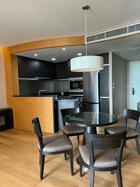 Urbana Sathorn : เออร์บาน่า สาทร, กรุงเทพ, 55 ถนนสาทรใต้, ทุ่งมหาเมฆ, สาทร, กรุงเทพ, 69 ตร.ม., คอนโด ขาย, โดย Nuttharom Linla , 500158299 - DDproperty.com