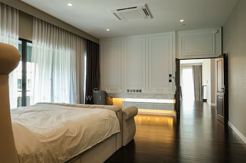 Grand Bangkok Boulevard Krungthepkritha, Bangkok, Srinakarin-Romklao Road, Khlong Sam Prawet, Lat Krabang, Bangkok, 4 Bedrooms, 521 sqm, Single Detached House For Rent, by Nitchakarn  Wanitwichakornkit , 500158303 - DDproperty.com
