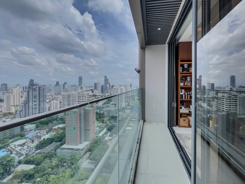 Vittorio 39, Bangkok, 8 Sukhumvit, Khlong Tan Nua, Watthana, Bangkok, 3 Bedrooms, 360 sqm, Condo For Sale, by Nuttharom Linla , 500158308 - DDproperty.com