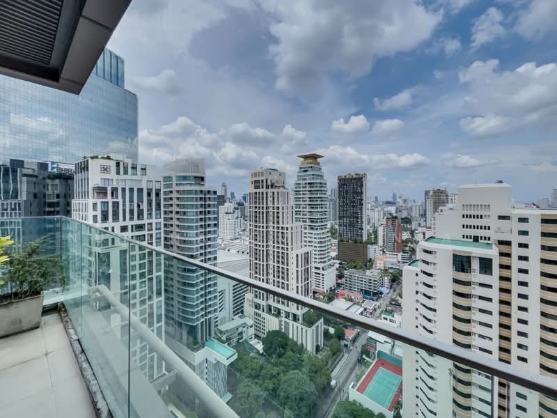 Vittorio 39, Bangkok, 8 Sukhumvit, Khlong Tan Nua, Watthana, Bangkok, 3 Bedrooms, 360 sqm, Condo For Sale, by Nuttharom Linla , 500158308 - DDproperty.com