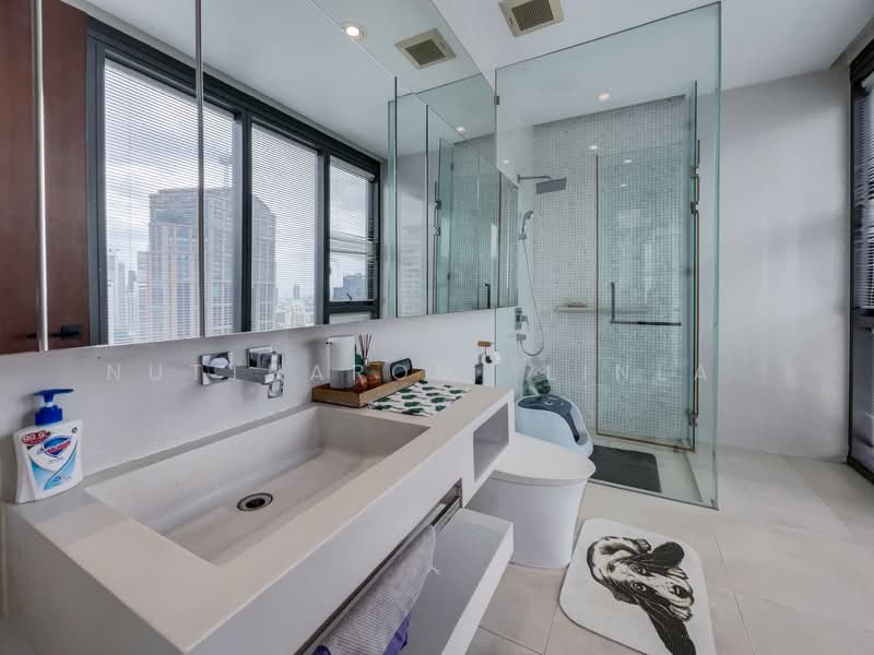 Vittorio 39, Bangkok, 8 Sukhumvit, Khlong Tan Nua, Watthana, Bangkok, 3 Bedrooms, 360 sqm, Condo For Sale, by Nuttharom Linla , 500158308 - DDproperty.com