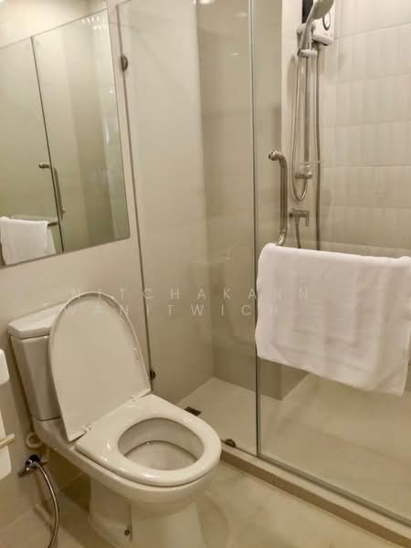 Life Asoke, Bangkok, Asoke-Dindang Road, Bang Kapi, Huai Khwang, Bangkok, 1 Bedroom, 35 sqm, Condo For Rent, by Nitchakarn Wanitwichakornkit , 500158321 - DDproperty.com