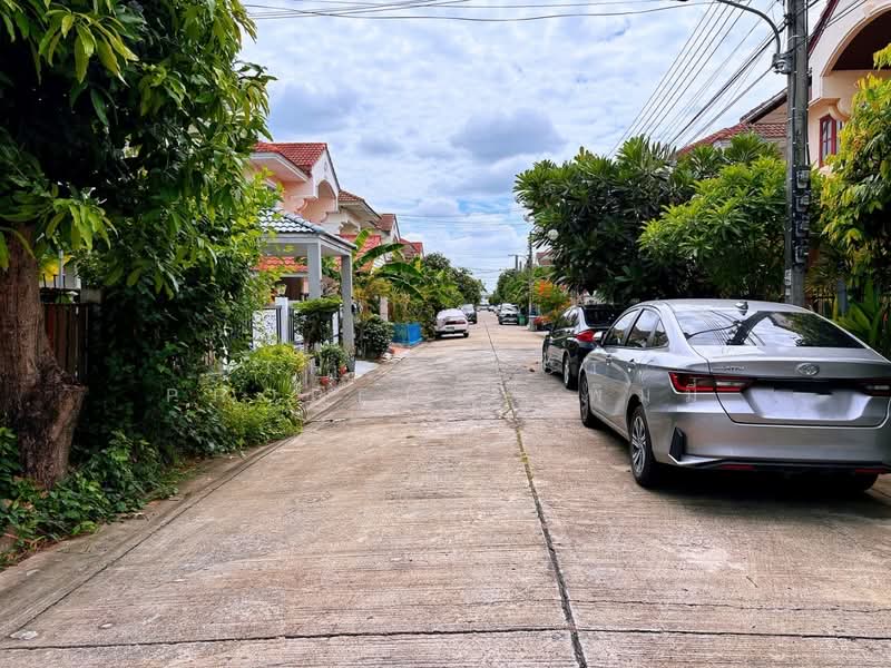 บุรีรมย์ วงแหวนฯ - ปิ่นเกล้า, Nonthaburi, Plai Bang, Bang Kruai, Nonthaburi, 3 Bedrooms, 150 sqm, Semi-Detached House (Twin House) For Sale, by The Best Property พิมมี่, 500158339 - DDproperty.com