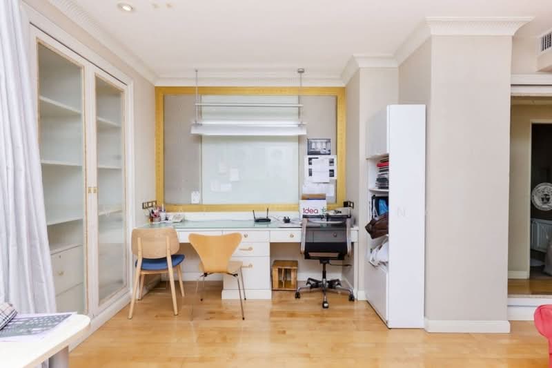 Langsuan Ville, Bangkok, 50 Soi Langsuan, Lumphini, Pathum Wan, Bangkok, 3 Bedrooms, 242 sqm, Condo For Sale, by Vinai Wattana, 500158359 - DDproperty.com