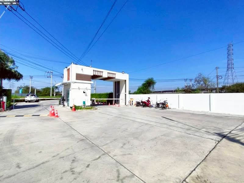 สิรารมย์ พาร์ค บางปะกง, Chachoengsao, Bang Pakong, Bang Pakong, Chachoengsao, 2 Bedrooms, 100 sqm, Semi-Detached House (Twin House) For Sale, by The Best Property กุ้ง, 500158365 - DDproperty.com