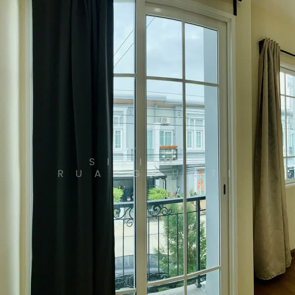 ทาวน์เฮ้าส์ 3-ห้องนอน, กรุงเทพ, ดอกไม้, ประเวศ, กรุงเทพ, 96 ตร.ม., ทาวน์เฮ้าส์ ขาย, โดย Sirinan Ruangchoti, 500158440 - DDproperty.com