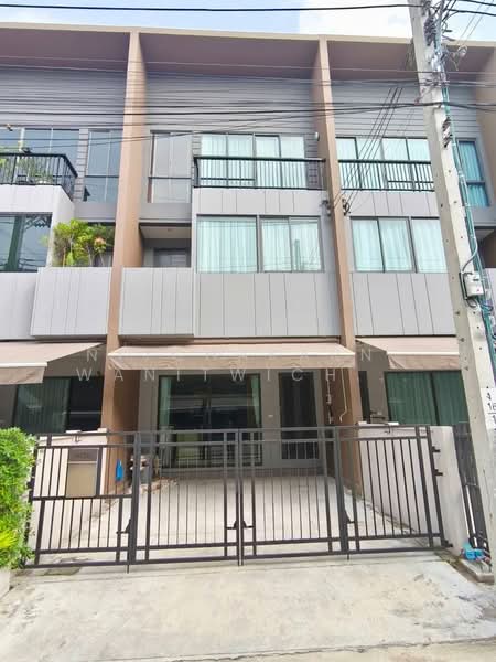 Baan Klang Muang Rama 9-Krungthep Kreetha : บ้านกลางเมือง พระราม 9-กรุงเทพกรีฑา, กรุงเทพ, ซอยกาญจนาภิเษก 23, สะพานสูง, สะพานสูง, กรุงเทพ, 152 ตร.ม., ทาวน์เฮ้าส์ ให้เช่า, โดย Nitchakarn  Wanitwichakornkit , 500158452 - DDproperty.com