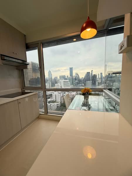 Sukhumvit Suite, Bangkok, 19 Soi Sukhumvit 13, Khlongtoei Nua, Watthana, Bangkok, 2 Bedrooms, 96 sqm, Condo For Rent, by Sirinan Ruangchoti, 500158454 - DDproperty.com