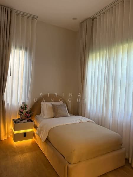 Narasiri Phahol-Watcharapol, Bangkok, Tha Rang, Bang Khen, Bangkok, 4 Bedrooms, 400 sqm, Single Detached House For Rent, by Sirinan Ruangchoti, 500158467 - DDproperty.com