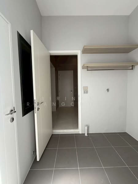 Narasiri Phahol-Watcharapol, Bangkok, Tha Rang, Bang Khen, Bangkok, 4 Bedrooms, 400 sqm, Single Detached House For Rent, by Sirinan Ruangchoti, 500158467 - DDproperty.com