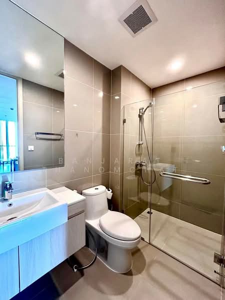 Noble Recole, Bangkok, 77 Soi Sukhumvit 19 Sukhumvit Road, Khlongtoei Nua, Watthana, Bangkok, 2 Bedrooms, 68 sqm, Condo For Rent, by Banjarat Thanomchat, 500158473 - DDproperty.com