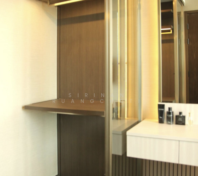 The Esse Sukhumvit 36, Bangkok, Soi Sukhumvit 36, Sukhumvit Road, Phra Kanong, Khlong Toei, Bangkok, 1 Bedroom, 39 sqm, Condo For Rent, by Sirinan Ruangchoti, 500158481 - DDproperty.com