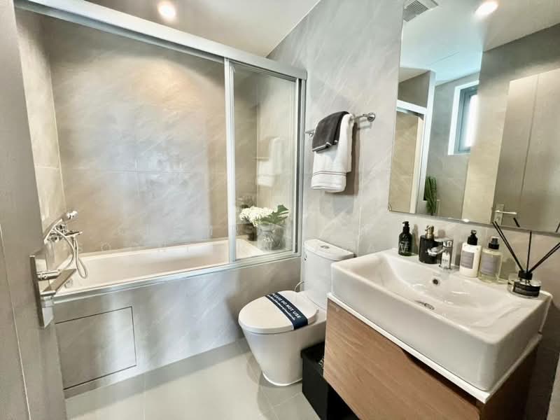 IDEO Sukhumvit Rama 4, Bangkok, Soi Sukhumvit 44, Sukhumvit Road, Phra Kanong, Khlong Toei, Bangkok, 2 Bedrooms, 67 sqm, Condo For Sale, by Chomratkamol Soontorntarawong (Gor), 500158498 - DDproperty.com