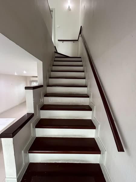 ทาวน์โฮม ให้เช่า อยู่ที่สุขมวิท 62 (SPSJP158), Bangkok, สุขุมวิท62, Bang Chak, Phra Khanong, Bangkok, 4 Bedrooms, 225 sqm, Townhouse For Rent, by Khun Jane, 500158561 - DDproperty.com