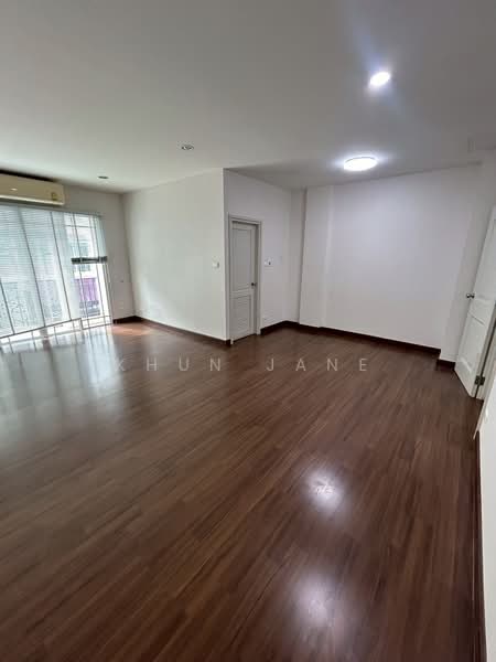 Townhome for Rent in Sukhumvit 62 (SPSJP158), กรุงเทพ, สุขุมวิท62, บางจาก, พระโขนง, กรุงเทพ, 225 ตร.ม., ทาวน์เฮ้าส์ ให้เช่า, โดย Khun Jane, 500158561 - DDproperty.com
