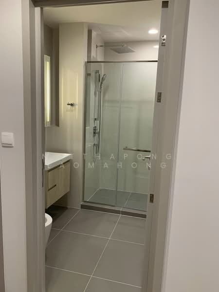 Oka Haus Sukhumvit 36, Bangkok, 3399 Rama 4 Road, Khong Tan, Khlong Toei, Bangkok, 1 Bedroom, 34 sqm, Condo For Sale, by Natthapong Laomahong, 500158562 - DDproperty.com