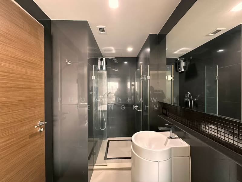 Rhythm Sukhumvit 50, Bangkok, 8 Sukhumvit 50, Sukhumvit Road, Phra Kanong, Khlong Toei, Bangkok, 1 Bedroom, 45 sqm, Condo For Rent, by Phongphawit Reungnim, 500158581 - DDproperty.com