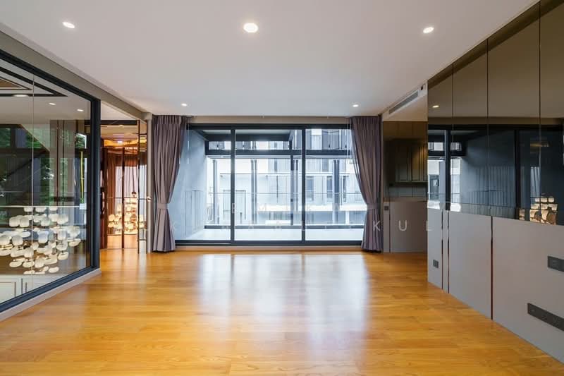 The Urban Reserve Rama 9-Motorway, Bangkok, Phatthanakan Road, Suan Luang, Suan Luang, Bangkok, 4 Bedrooms, 302 sqm, Single Detached House For Sale, by Pemika Aukkaraleekul, 500158615 - DDproperty.com