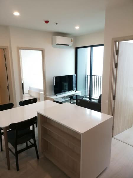 NUE Noble Ratchada-Lat Phrao, Bangkok, Lat Phrao Road, Chan Kasem, Chatuchak, Bangkok, 2 Bedrooms, 35 sqm, Condo For Rent, by ณัฏฐ์นรี จิตต์ชอบธรรม, 500158618 - DDproperty.com