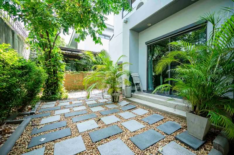 Setthasiri Pattanakarn, Bangkok, Phatthanakan-Onnut Road (New Cut), Prawet, Prawet, Bangkok, 4 Bedrooms, 194 sqm, Single Detached House For Sale, by Pemika Aukkaraleekul, 500158632 - DDproperty.com