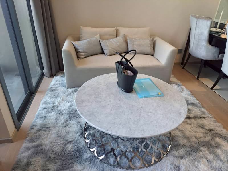 The Esse Asoke, Bangkok, 333 Soi Sukhumvit 21, Sukhumvit Road, Khlongtoei Nua, Watthana, Bangkok, 1 Bedroom, 45 sqm, Condo For Rent, by Savita Pothong, 500158633 - DDproperty.com