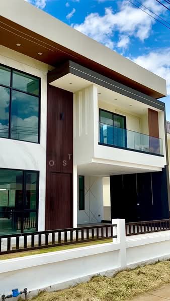 บ้านใหม่ 2 ชั้น สไตล์โมเดิร์น บ้านใหม่ 2 ชั้น สไตล์โมเดิร์น ใกล้สนามบิน ใกล้แหล่งชุมชน, Chiang Mai, Nong Phung, Saraphi, Chiang Mai, 3 Bedrooms, 256 sqm, Single Detached House For Sale, by The Positive Living, 500158672 - DDproperty.com