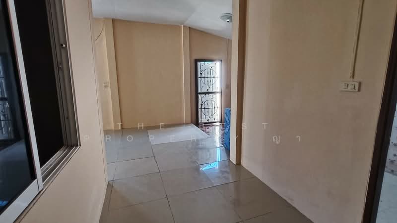 ทองรุ่งโรจน์ พนัสนิคม, Chon Buri (Pattaya), Ban Soet, Phanat Nikhom, Chon Buri (Pattaya), 2 Bedrooms, 100 sqm, Townhouse For Sale, by The Best Property ญา, 500158675 - DDproperty.com