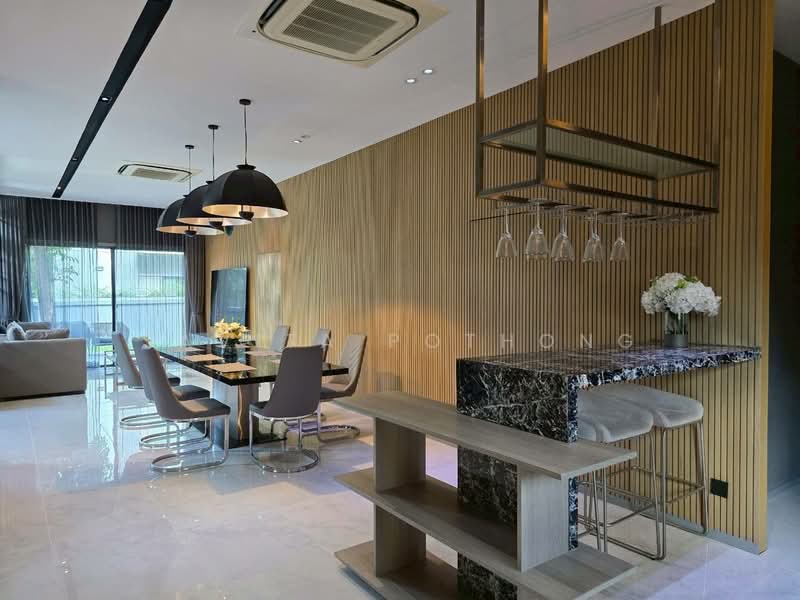 Grand Bangkok Boulevard Rama9 : แกรนด์ บางกอกบูเลอวาร์ด พระราม9, กรุงเทพ, ถนนกรุงเทพกรีฑา, สะพานสูง, สะพานสูง, กรุงเทพ, 546 ตร.ม., บ้านเดี่ยว ขาย, โดย Savita Pothong, 500158681 - DDproperty.com