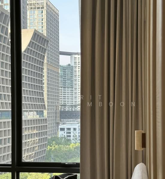 Muniq Langsuan, Bangkok, Soi Tonson, Lumphini, Pathum Wan, Bangkok, 1 Bedroom, 57 sqm, Condo For Rent, by Tarit Chinsomboon, 500158711 - DDproperty.com