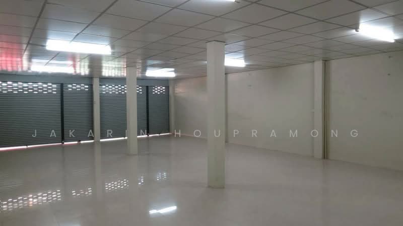 ให้เช่าโกดัง ลาดพร้าว เขตวังทองหลาง กรุงเทพ, Bangkok, Khlong Chaokhun Sing, Wang Thonglang, Bangkok, , 1,270 sqm, Warehouse/Factory For Rent, by Jakarin Houpramong, 500158714 - DDproperty.com