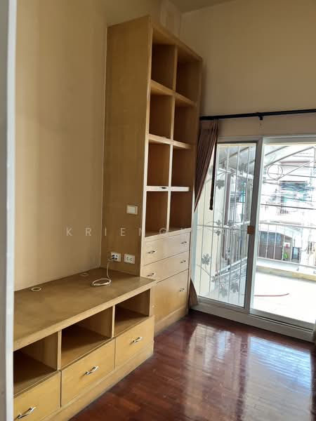 ให้เช่า - Baan Klang Muang Mengjai Ratchada 2 : บ้านกลางเมือง เหม่งจ๋าย รัชดา 2, กรุงเทพ