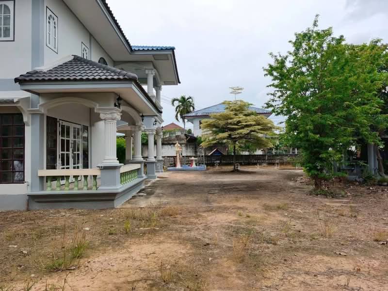 บ้านเนื้อที่เกือบ3งานกลางเมืองพิษณุโลก, พิษณุโลก, พิชัยสงคราม 18, อรัญญิก, เมืองพิษณุโลก, พิษณุโลก, 340 ตร.ม., บ้านเดี่ยว ขาย, โดย ณิชชา รุ่งเรืองมิตร, 500158729 - DDproperty.com