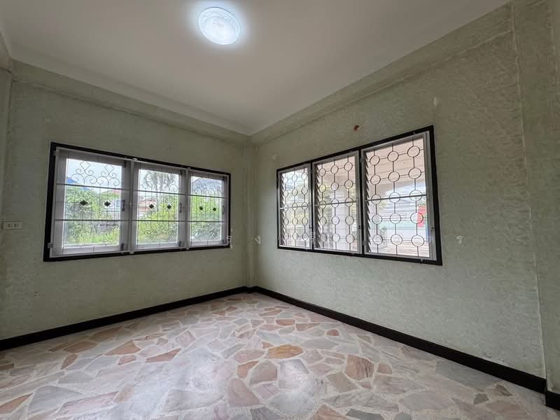 ็House and Land in Phitsanulok, Phitsanulok, พิชัยสงคราม 18, Aranyik, Muang Phitsanulok, Phitsanulok, 5 Bedrooms, 340 sqm, Single Detached House For Sale, by ณิชชา รุ่งเรืองมิตร, 500158729 - DDproperty.com