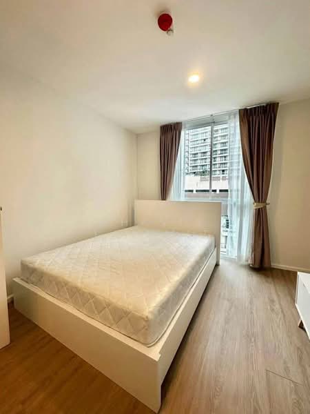 Chateau In Town Major Ratchayothin, Bangkok, 30 Phaholyothin, Chan Kasem, Chatuchak, Bangkok, 2 Bedrooms, 45 sqm, Condo For Rent, by Chavis Laismit, 500158780 - DDproperty.com