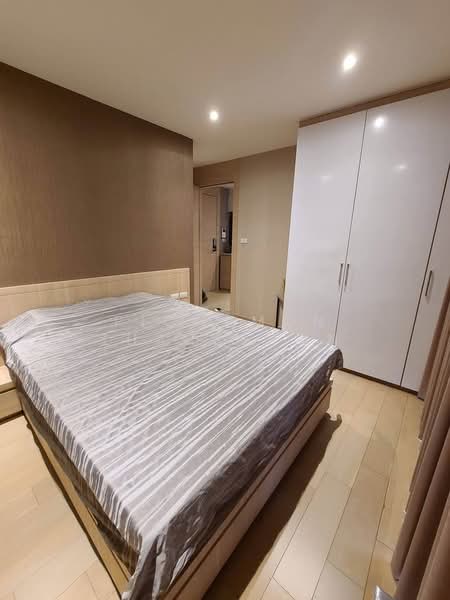 Klass Silom, Bangkok, 52 Silom Road, Silom, Bang Rak, Bangkok, 2 Bedrooms, 42 sqm, Condo For Sale, by Pichamon Thaneewan, 500158811 - DDproperty.com