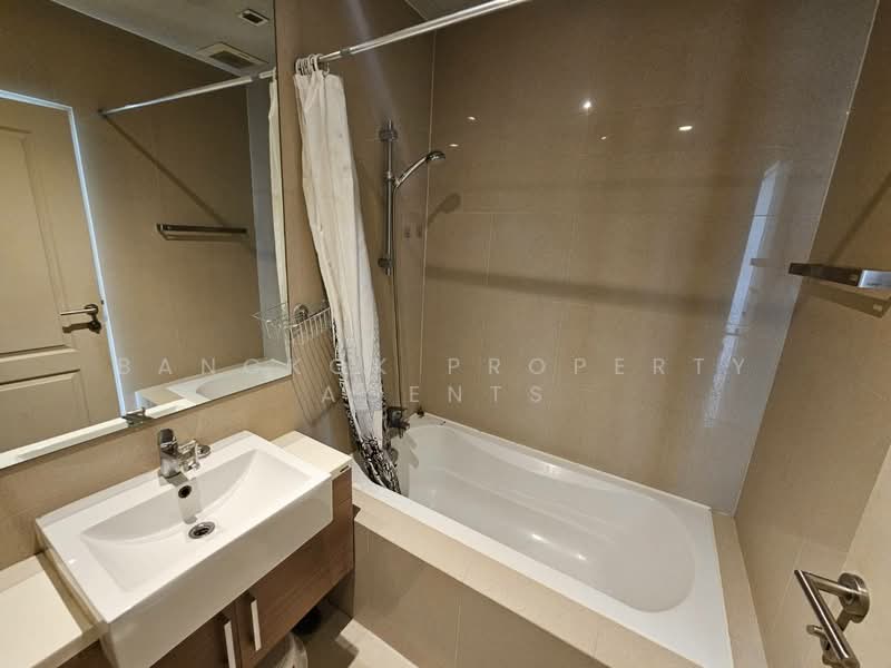 Noble Refine, Bangkok, Soi Sukhumvit 26, Sukhumvit Road, Khong Tan, Khlong Toei, Bangkok, 1 Bedroom, 52 sqm, Condo For Rent, by BANGKOK PROPERTY AGENTS, 500158837 - DDproperty.com